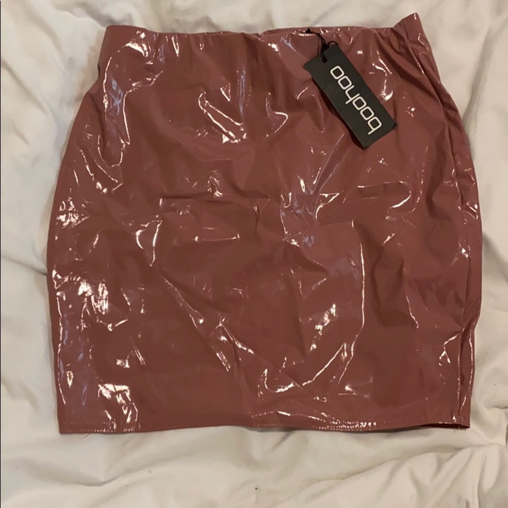 Brand new BOOHOO latex mini skirt